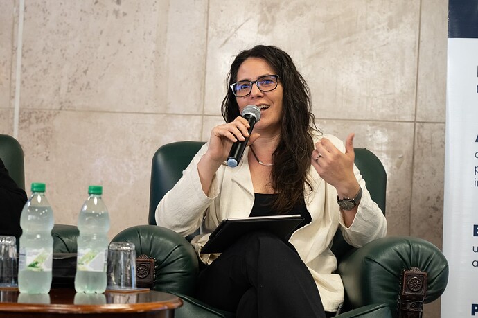 ParlamentoUyIMGREF138568